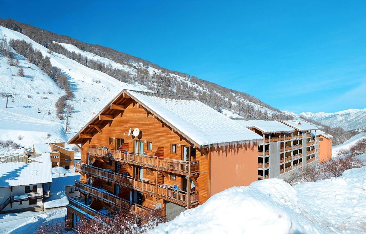 Appartamento T2/3 6pers&pied des pistes&piscine chauffée Vars  Esterno foto