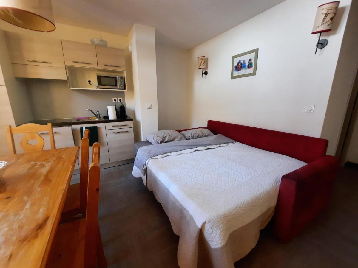 Appartamento T2/3 6pers&pied des pistes&piscine chauffée Vars  Esterno foto